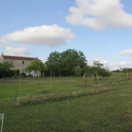 Les Noyers * Saint-Savinien